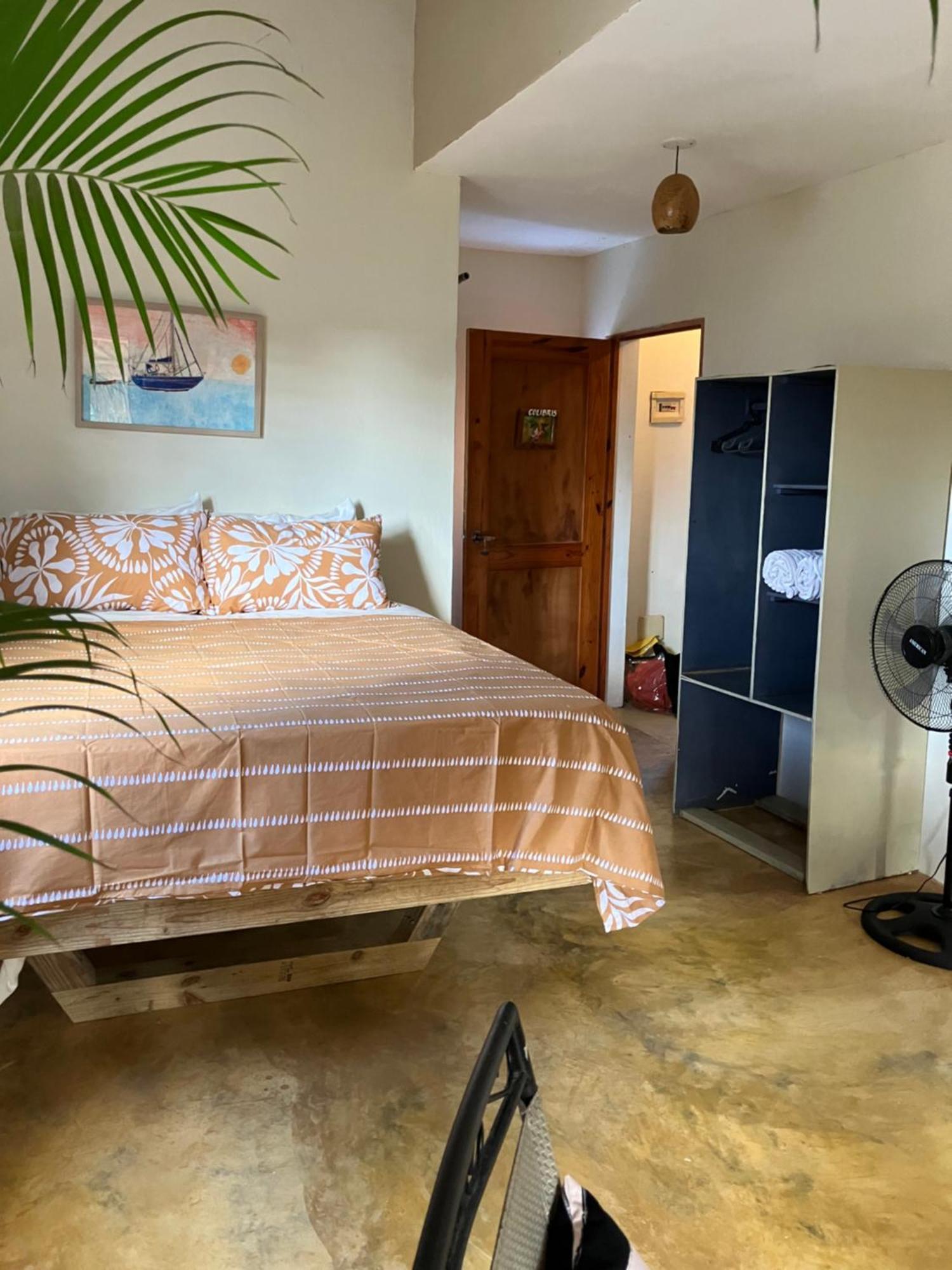 Yes Papa! Rooms Only 100M From The Beach! Las Galeras Exterior photo